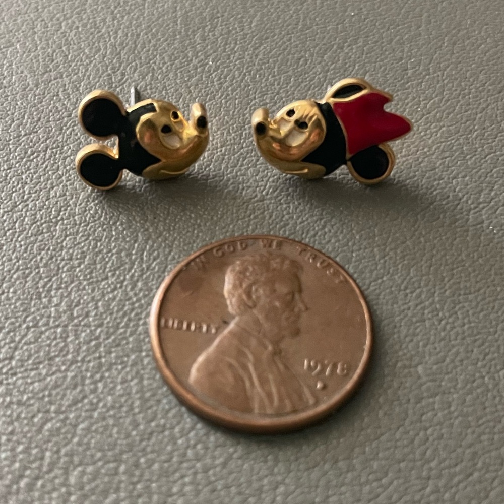 Disney Mickey & Minnie Mouse Earrings